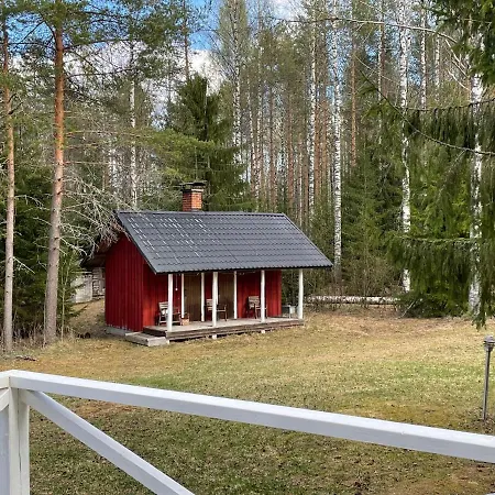 샬레 Metsaetaehti Punkaharjulla